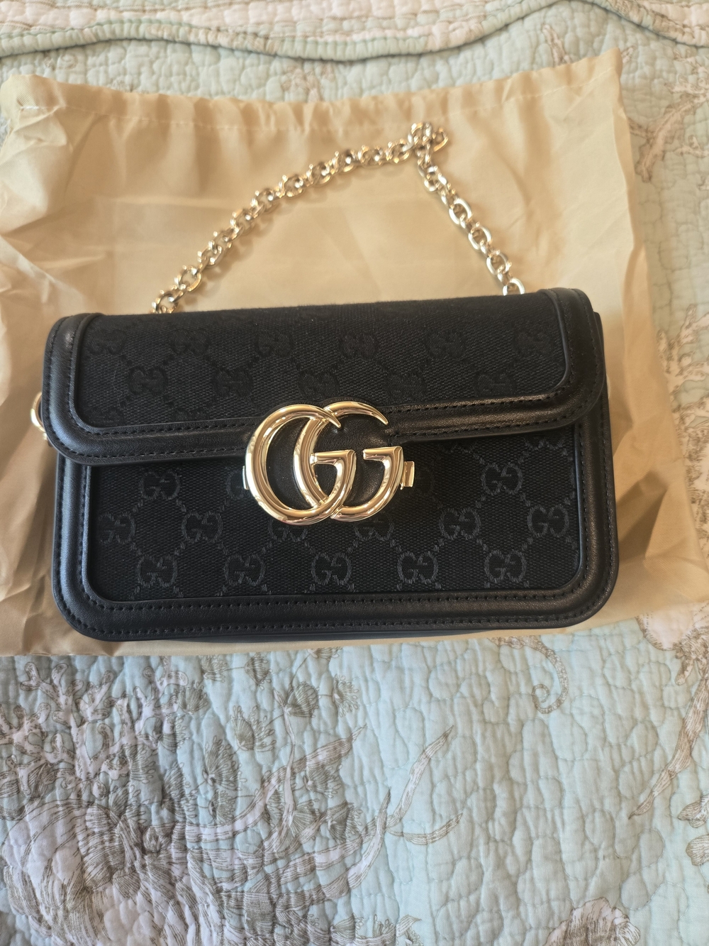 🖤 Gucci Black Canvas GG Marmont Bag with Gold Hardware So Freaking Cute